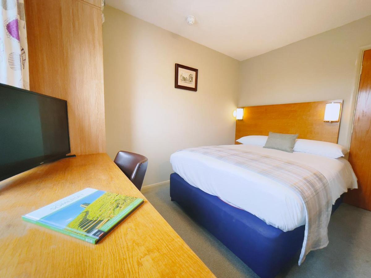 The Corner House Hotel Taunton Buitenkant foto