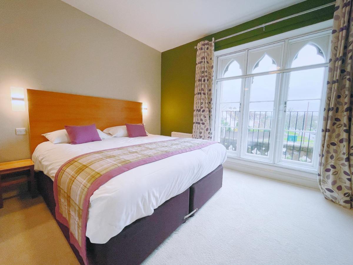 The Corner House Hotel Taunton Buitenkant foto