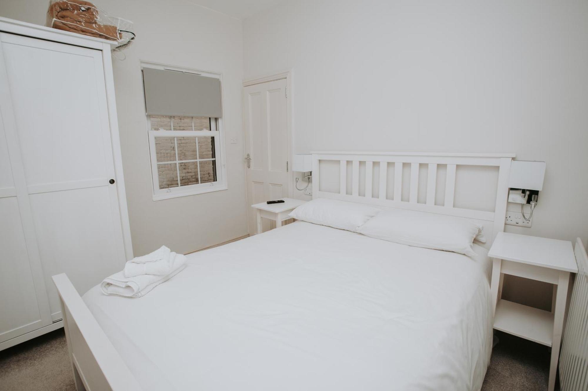 The Corner House Hotel Taunton Buitenkant foto