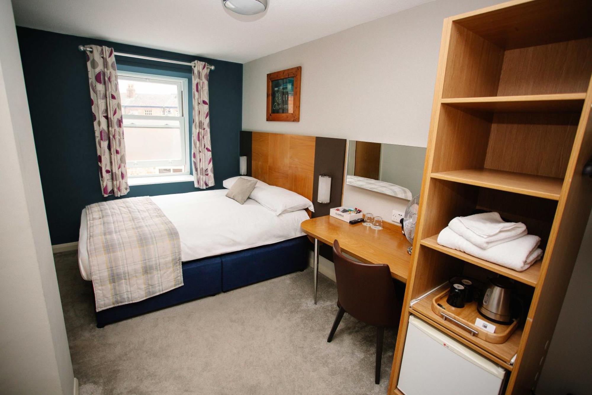 The Corner House Hotel Taunton Buitenkant foto